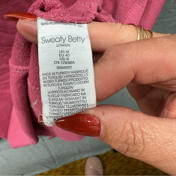Sweaty Betty After Class Pink Crop Sweatshirt Thumbholes Unique Stiching US 8-10 - Picture 5 of 11